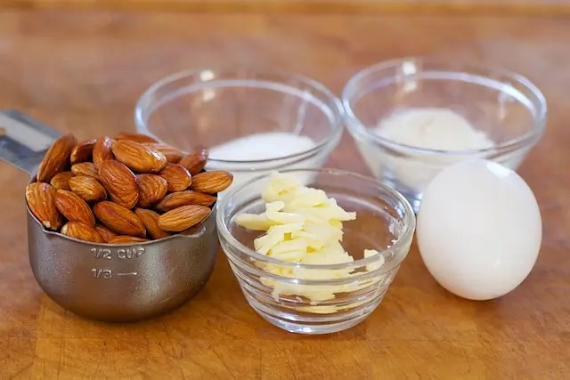 While the dough is resting, prepare the almond topping.