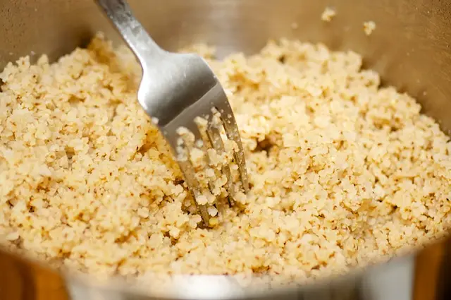 Remove from the heat and fluff with a fork. 