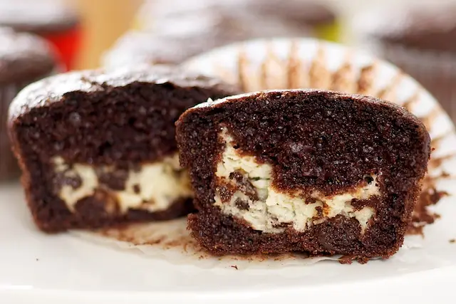 Filled Rich Chocolate Cupcakes