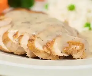 Grilled Chicken with Creamy Herb Sauce