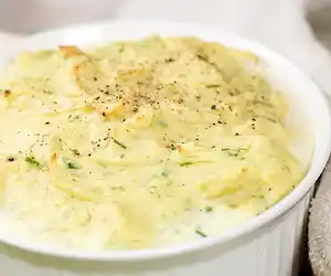 Brie Baked Mashed Potatoes
