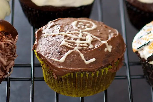 Halloween Chocolate Surprise Cupcakes