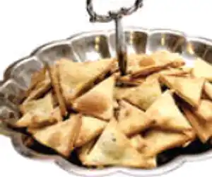 Houemort’i juustu küpsised (Roquefort pastry bites)