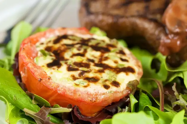 Chile-Cheese Stuffed Tomatoes