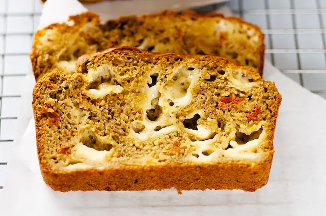 Easy Mozzarella, Sun-Dried Tomato & Pesto Quick Bread 