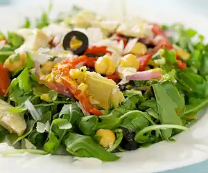 Arugula, Chickpea, Roasted Pepper & Artichoke Salad