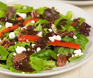 Mixed Green Salad with Pecans, Goat Cheese & Honey Mustard Vinaigrette