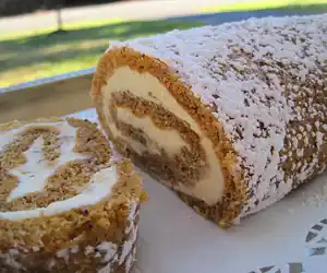 Pumpkin Roll with Cream Cheese Filling