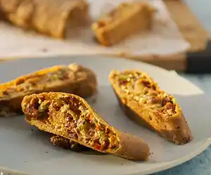 Sun-Dried Tomato & Olive Pizza Rolls