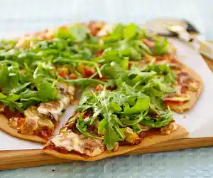 Artichoke Hearts, Roasted Bell Pepper & Fresh Mozzarella Pizza