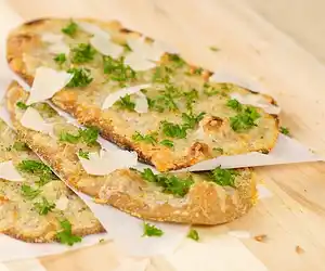Double Cheesy Garlic Pizza