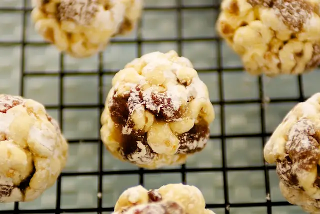 Rum & Raisin Christmas Popcorn Balls 