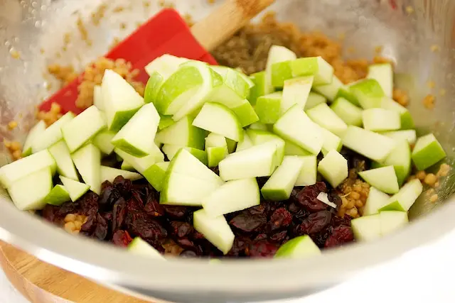 Oops, almost forgot the apples. 