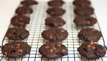 Chewy Chocolate-Cherry Cookies