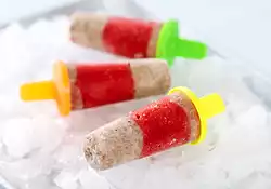 Strawberry and Chocolate Wafer Popsicles 