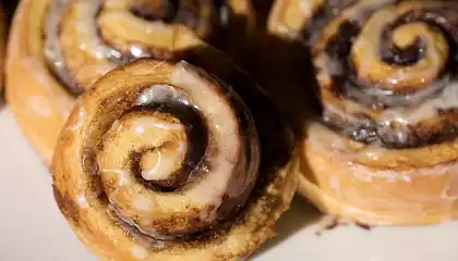 Cinnabon Cinnamon Rolls/Buns