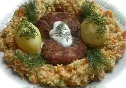 Minced Meat Cutlets with White Radish and Sesame