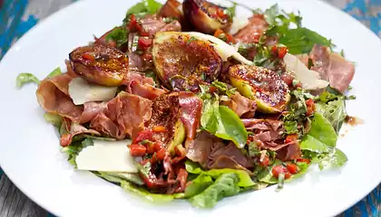 Grilled Figs, Prosciutto and Arugula Salad