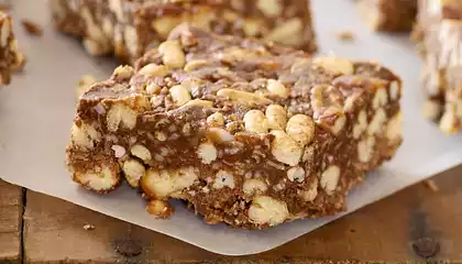 Crunchy Chocolate Peanut Butter Bars