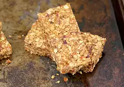 Almond, Peanut Butter and Dried Fruits Granola Bars