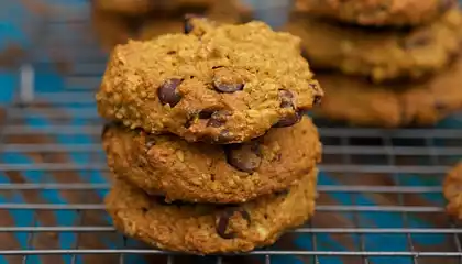 Pumpkin Chocolate Chip Cookies