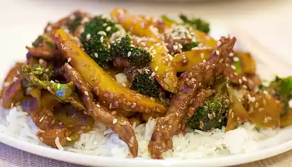 Chinese Spicy Sesame Beef Stir-Fry