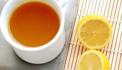 Turmeric, Ginger and Lemon Tonic Tea