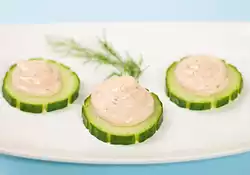 Cucumber Rounds with Smoked Salmon Mousse