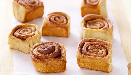 Whole Wheat Pumpkin Cinnamon Rolls