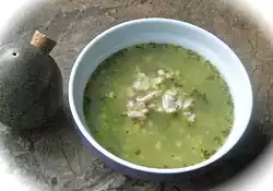 Garlic and Fava Beans Soup