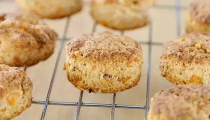 Cheddar-Pepper Biscuits