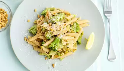 Broccoli Pasta with Lemony-Garlicky Dressing