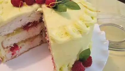 Lemon Snowflake Cake