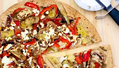 Portobello Mushroom, Fresh Peppers And Goat Cheese Pizza 