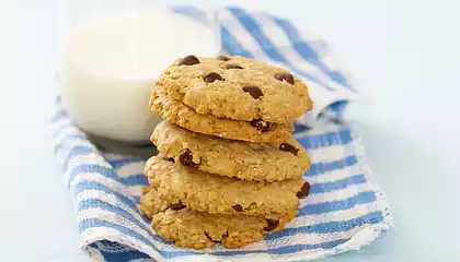 Oatmeal Peanut Butter Chocolate Chip Cookies