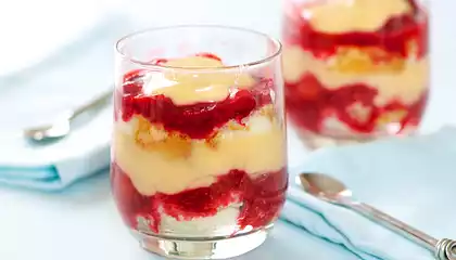 English Berry Trifle