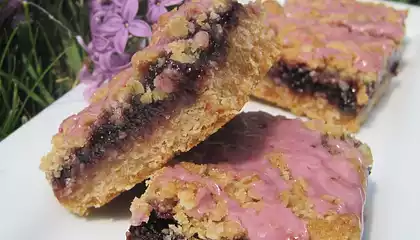 Blackberry Crunch Bars