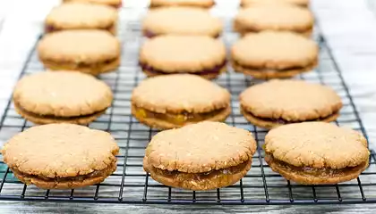 Almond Butter Cookies (Sandwiched with Jam)