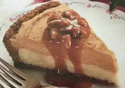 Pumpkin Ice Cream Pie with Caramel Pecan Sauce