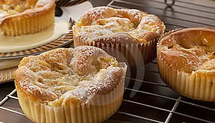 Apple Cakes