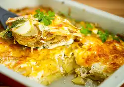 Easy Cheesy Scalloped Potatoes