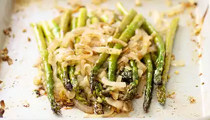 Roasted Asparagus with Sweet Onion