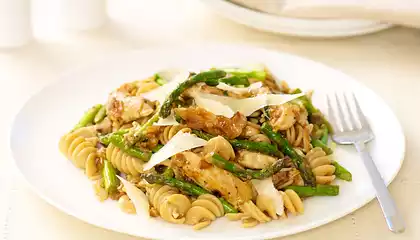 Asparagus and Chicken Pasta