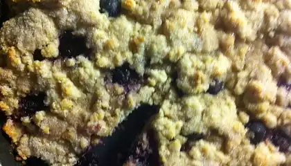 Easy Blueberry Coffee Cake