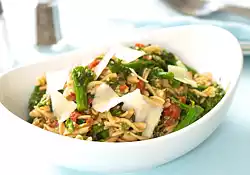 Pasta with Rapini and Garlicky Tomato Sauce