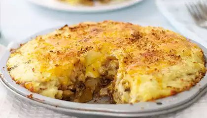 New Potato, Fennel, Onion and Mushroom Pie with Mozzarella