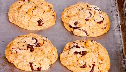 Best Chewy Chocolate Chip Cookies