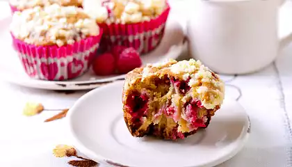 Raspberry Streusel Muffins