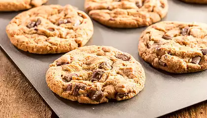 Super Chocolate Chip Cookies