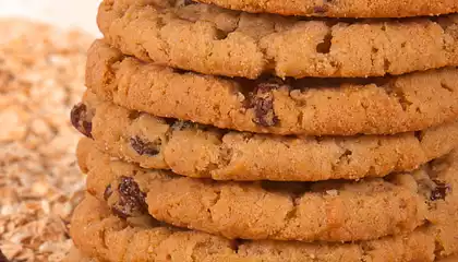 Big and Soft Raisin-Oatmeal Cookies